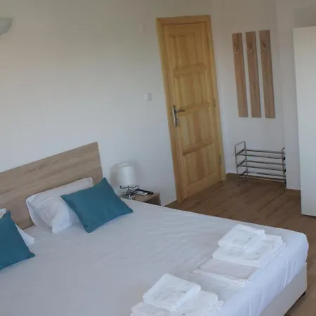 Pensionat валена град 3*