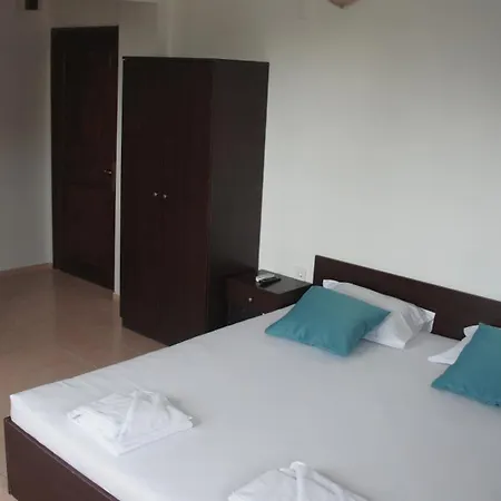 게스트하우스 валена град 3*