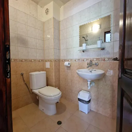 게스트하우스 валена град