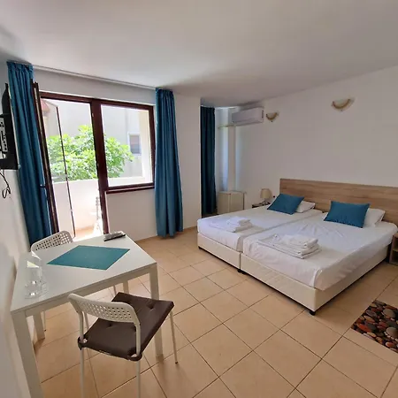 валена град 게스트하우스