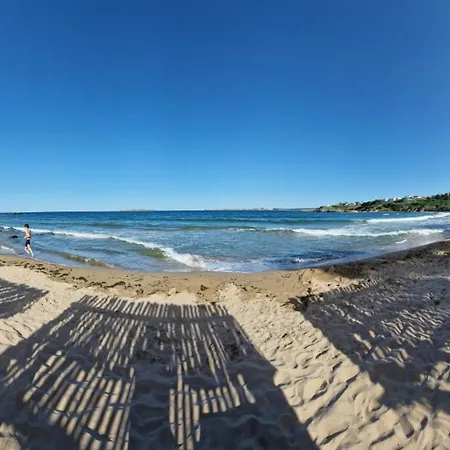 валена град Casa de hóspedes Chernomorets