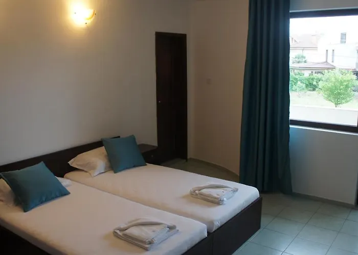 게스트하우스 валена град