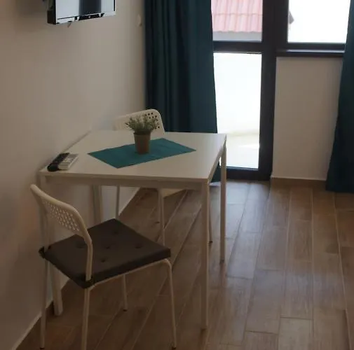 게스트하우스 валена град 3*