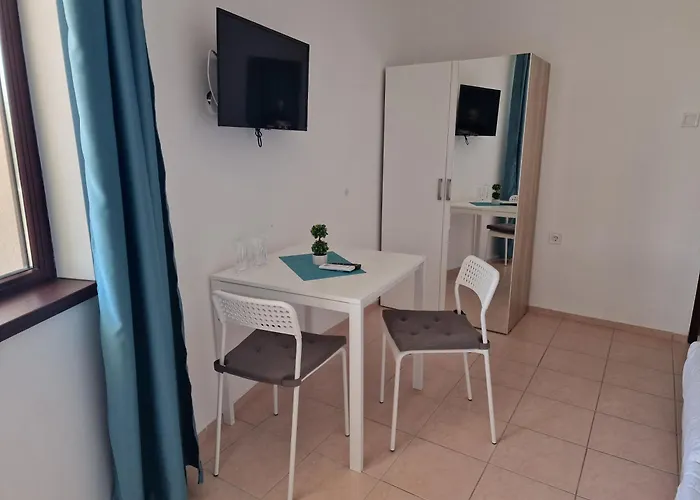 게스트하우스 валена град 3*