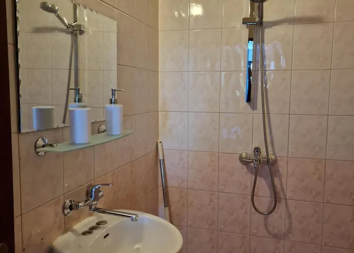 게스트하우스 валена град 체르노모레츠