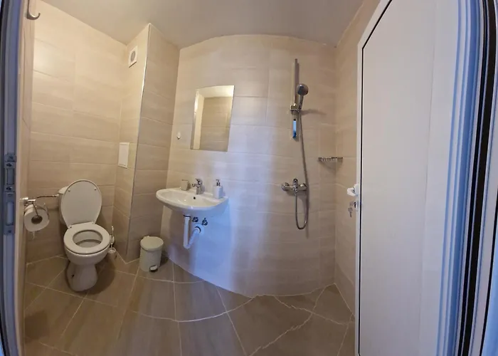 валена град 게스트하우스