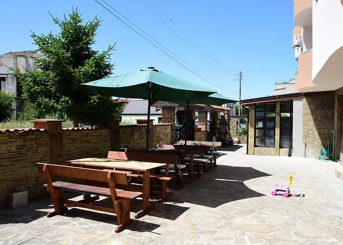 게스트하우스 валена град 체르노모레츠